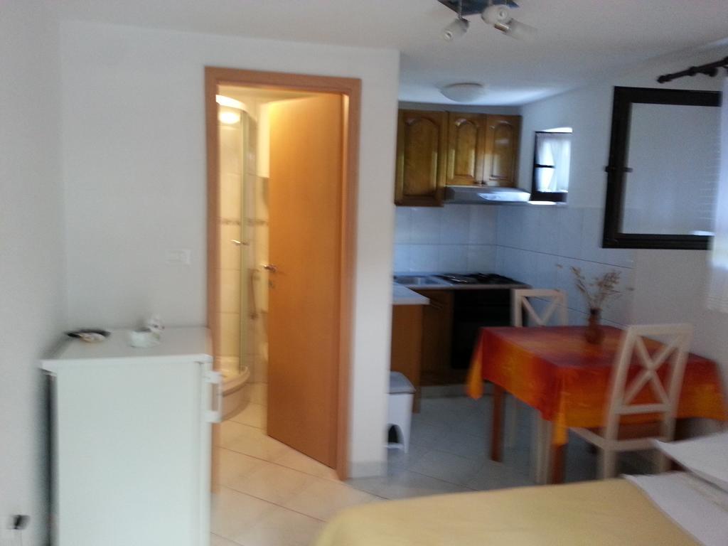Apartment Marija تروغير الغرفة الصورة